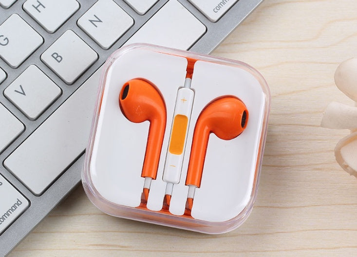 Manufacturers new earphones in-ear cable karaoke subwoofer wire control earplugs with wheat 3.5mm universal headphones