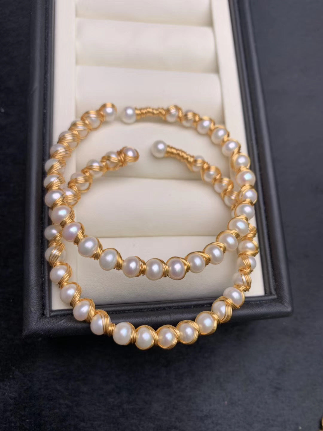 Pearl bracelet bracelet