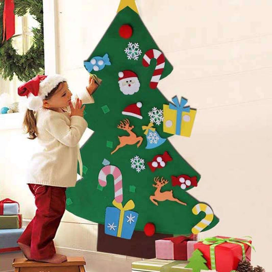 DIY Felt Christmas Tree With Three-dimensional Christmas Tree