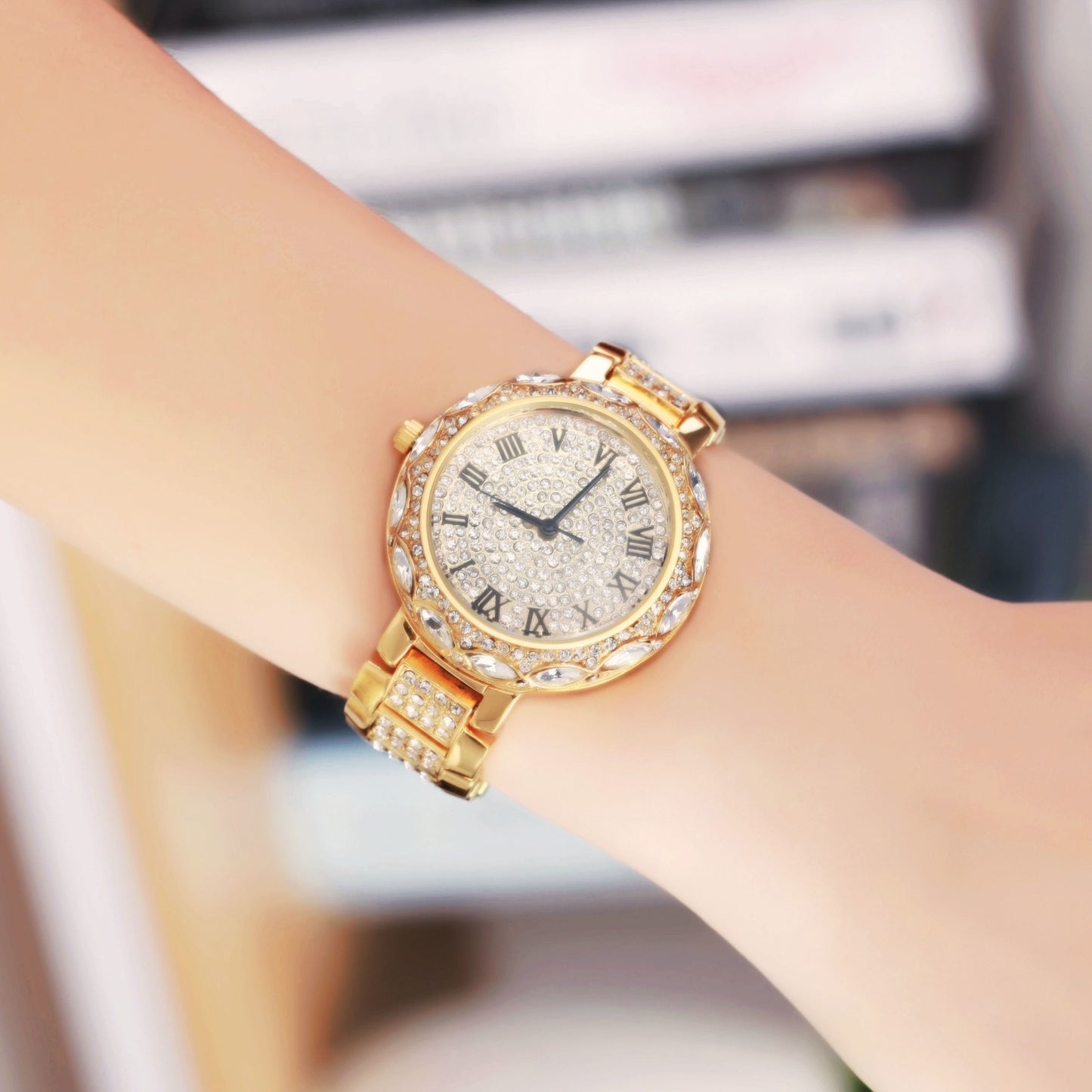 Full diamond waterproof quartz watch