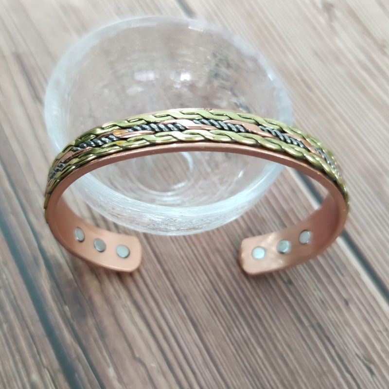 Light green copper-colored twist bracelet