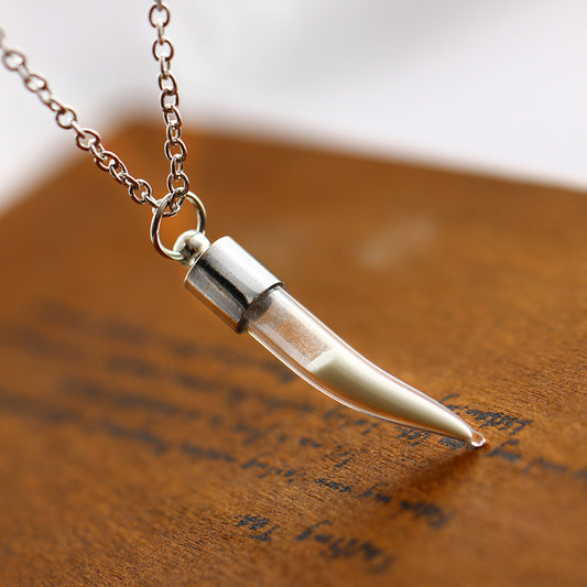 Fashion Time Hourglass Crystal Drift Bottle Pendant Noctilucent Necklace - MediaEclat.store
