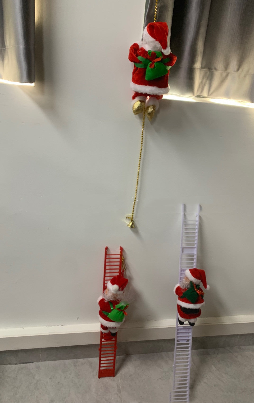 Electric Santa Claus Climbing Ladder Plastic