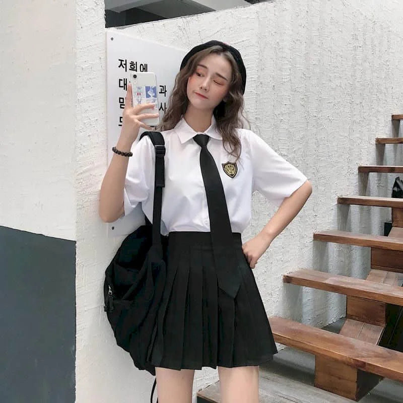 School Girl Uniform Two-piece College Style Pleated Skirt Suits Women's Suits Summer Loose Shirt Female Student Korean Uniform