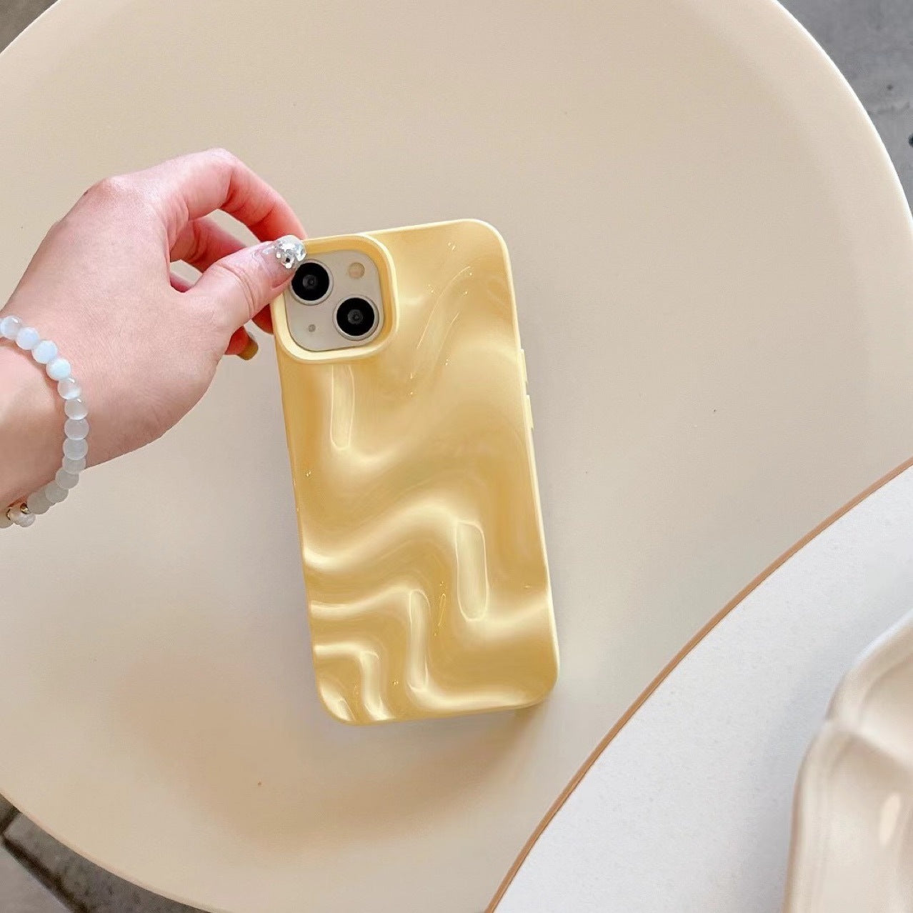 Three-dimensional Pleated Water Ripple Phone Case