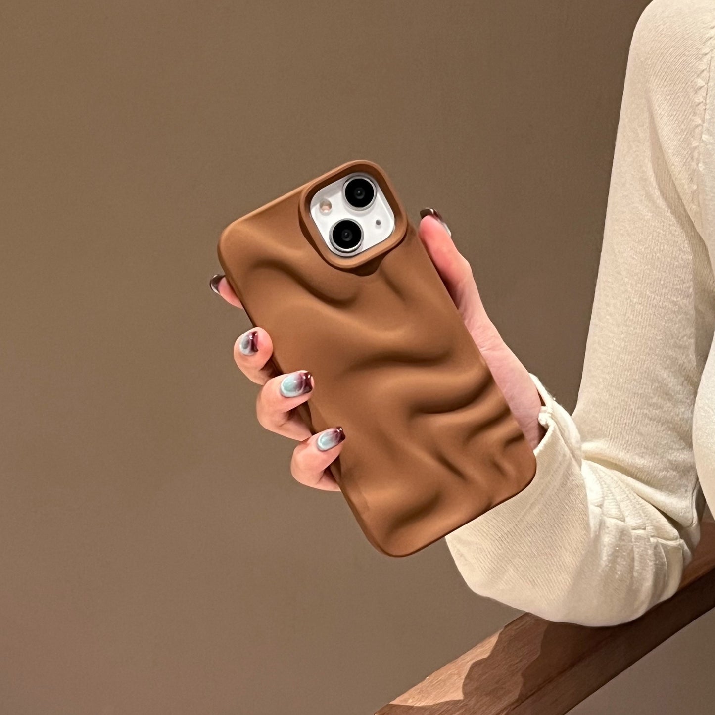 Three-dimensional Pleated Water Ripple Phone Case