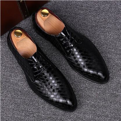 Low-cut Fashion Pointed Plaid Shoes