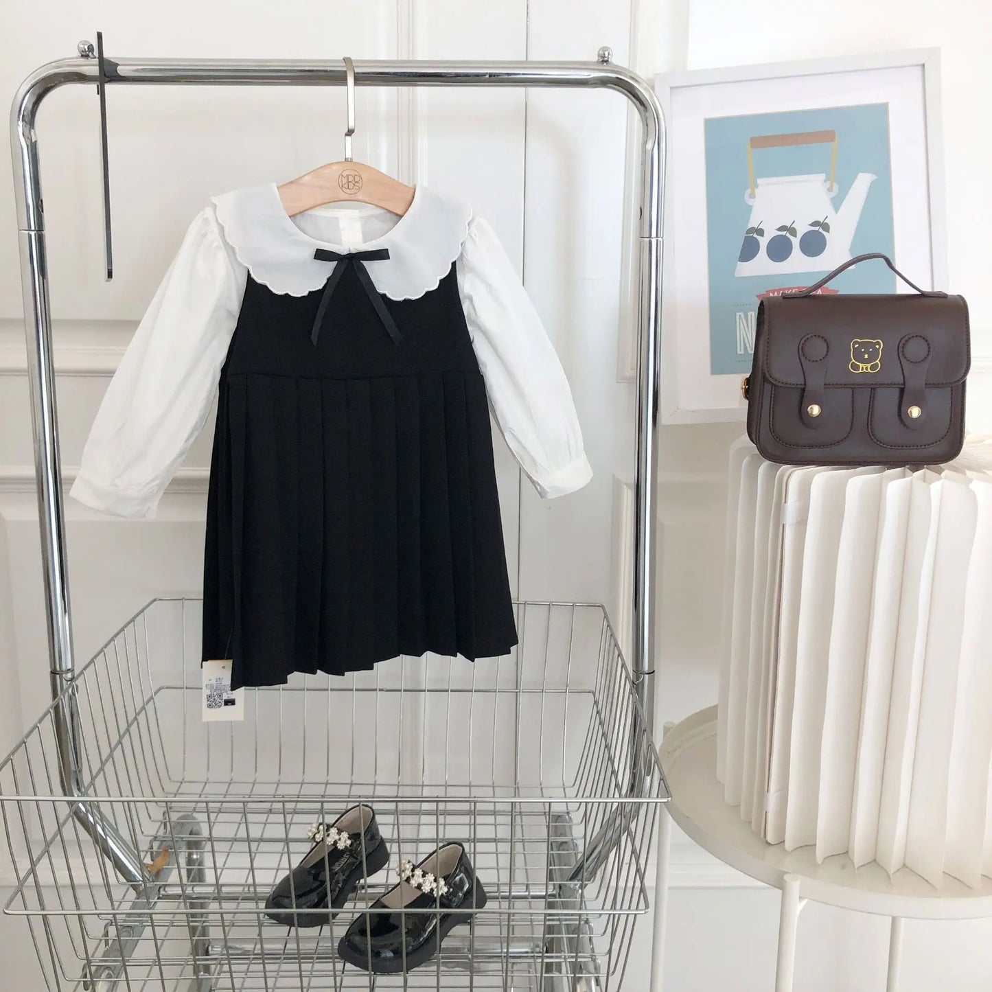 School Uniform Girls Sundress Children White Long Sleeve Blouse+sleeveless Dress 2 Piece Sets Baby Top Skirts Suit Kids Dresses
