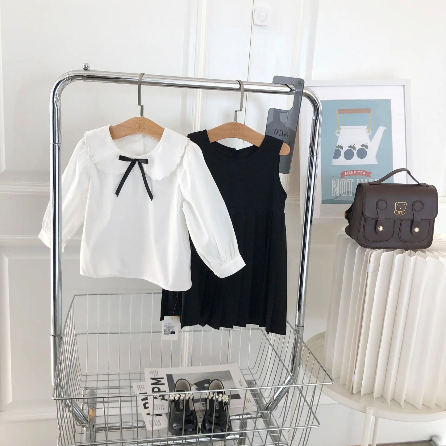 School Uniform Girls Sundress Children White Long Sleeve Blouse+sleeveless Dress 2 Piece Sets Baby Top Skirts Suit Kids Dresses