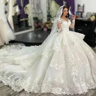 Bridal Off-shoulder Fashion Lace Wedding Dress Trailing