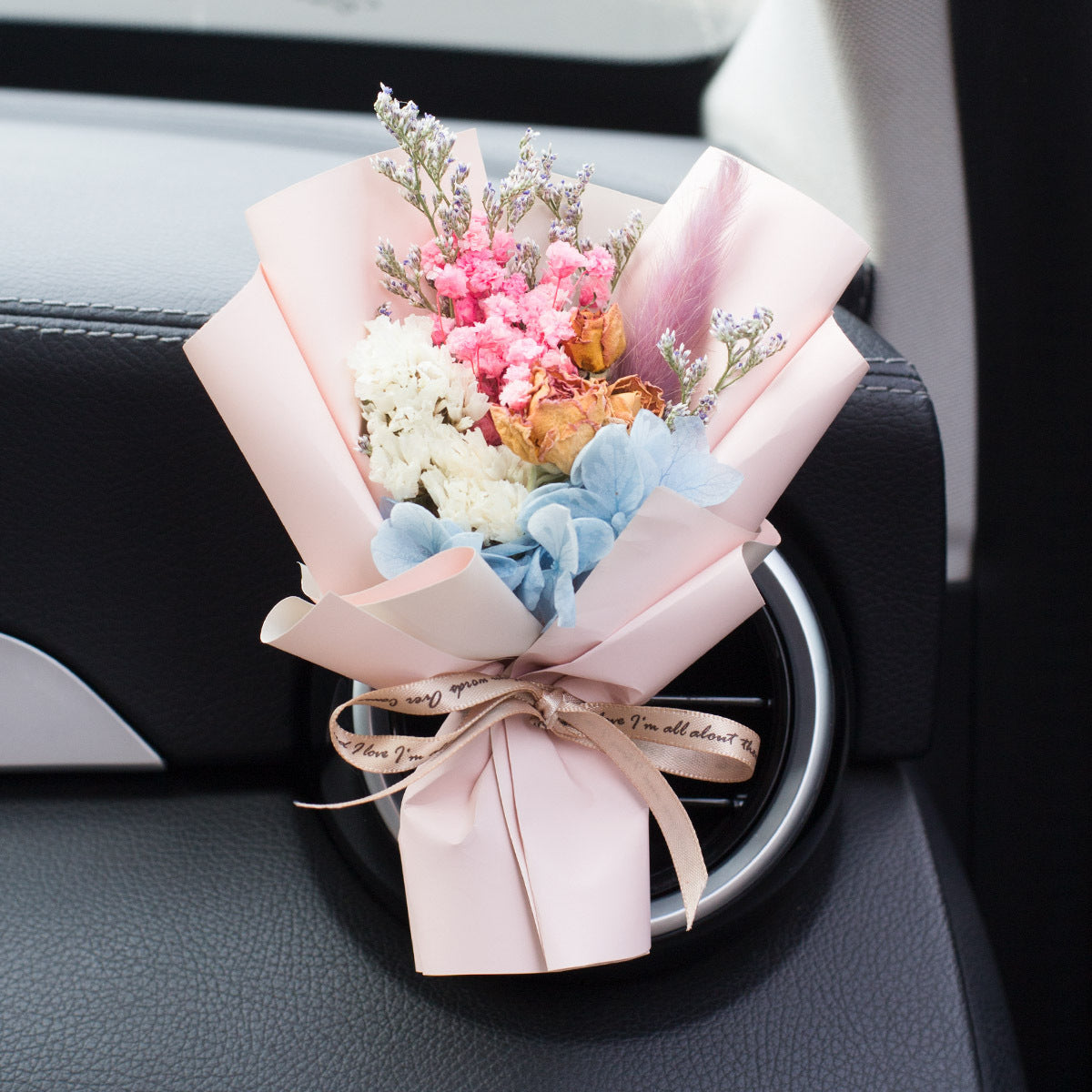 Car Aromatherapy Vent Perfume Creative Eternal Handmade Dried Bouquet RoseOrnament